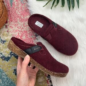 Earth Origins Maroon Red Felt Slip On Casual Jenna Clog 7